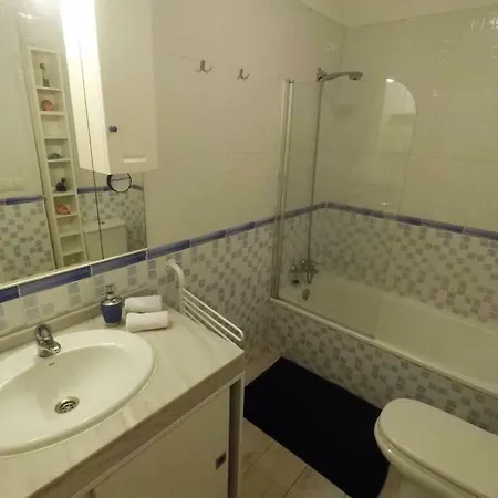 Luxury Oceanview Casa Mia, 100mt To The Beach. 2 Floors+penthouse. Apartment