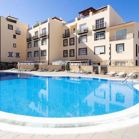 Luxury Oceanview Casa Mia, 100mt To The Beach. 2 Floors+penthouse. *