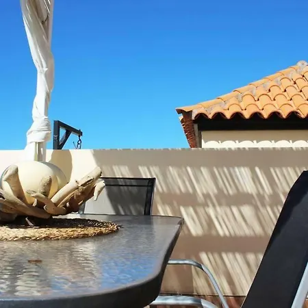 Luxury Oceanview Casa Mia, 100mt To The Beach. 2 Floors+penthouse. Costa Adeje (Tenerife)
