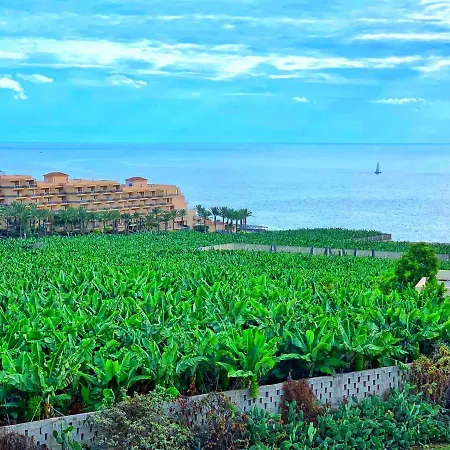 Luxury Oceanview Casa Mia, 100mt To The Beach. 2 Floors+penthouse. Lägenhet *