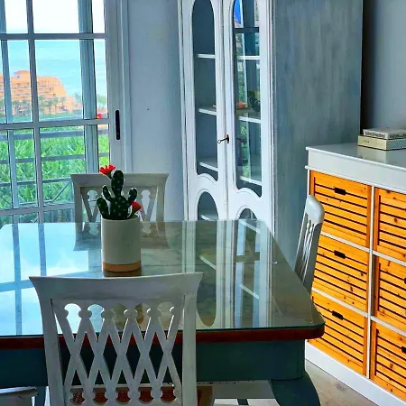 Luxury Oceanview Casa Mia, 100mt To The Beach. 2 Floors+penthouse. Costa Adeje (Tenerife)